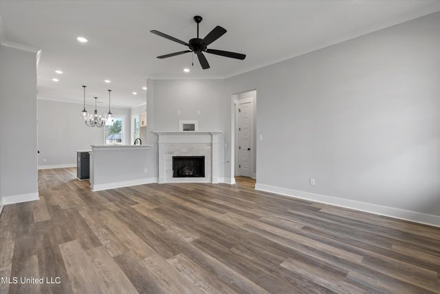 3505 Kreunen Street, Nesbit, MS 38651