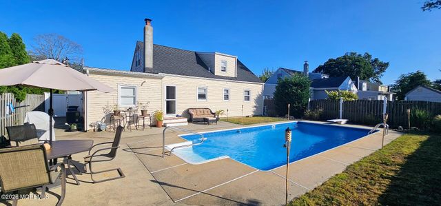 1505 Treeneedle Road, Point Pleasant, NJ 08742