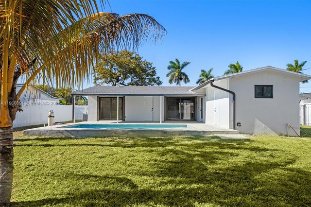 19335 Franjo Rd, Cutler Bay, FL 33157