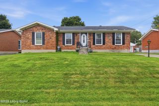 5416 Sunnybrook Dr, Louisville, KY 40214