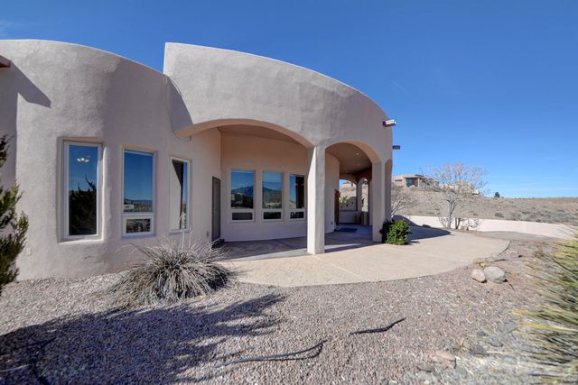 3118 Campeche Road NE, Rio Rancho, NM 87144