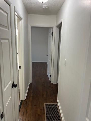 18104 E 17th Street N, Independence, MO 64058