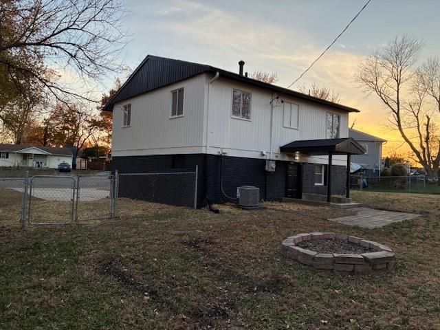 18104 E 17th Street N, Independence, MO 64058