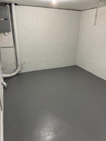 18104 E 17th Street N, Independence, MO 64058