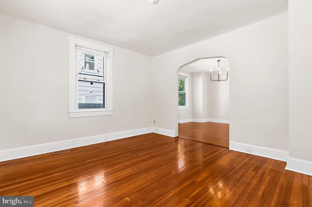 1905 DEERING AVE, Baltimore, MD 21230