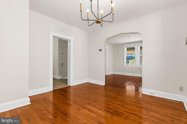 1905 DEERING AVE, Baltimore, MD 21230