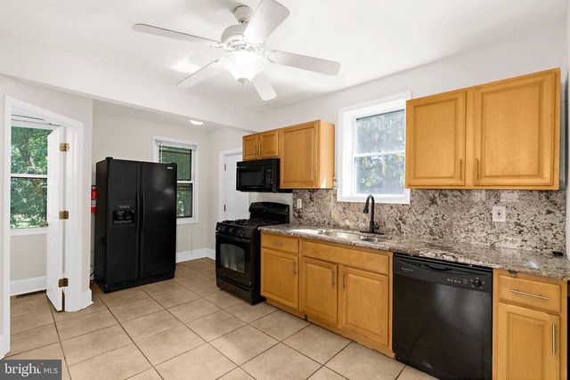 1905 DEERING AVE, Baltimore, MD 21230