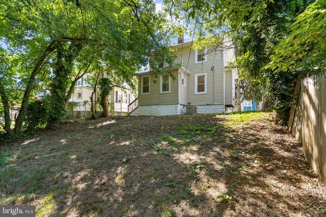 1905 DEERING AVE, Baltimore, MD 21230