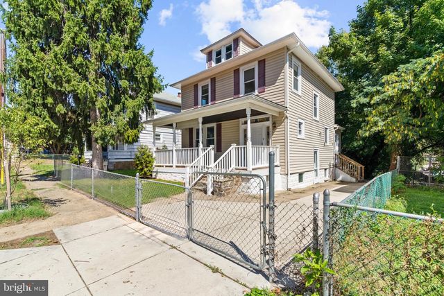 1905 DEERING AVE, Baltimore, MD 21230