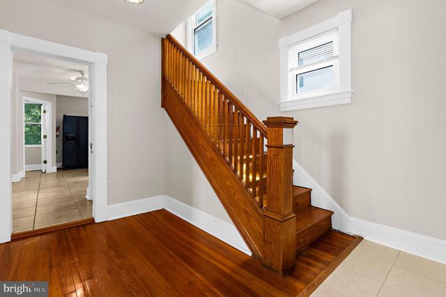 1905 DEERING AVE, Baltimore, MD 21230