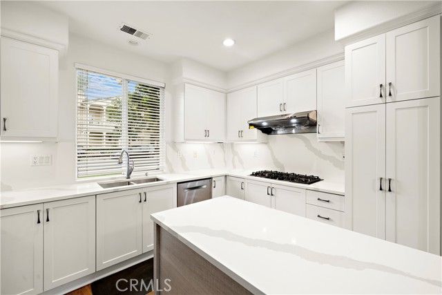 78 Canopy, Irvine, CA 92603