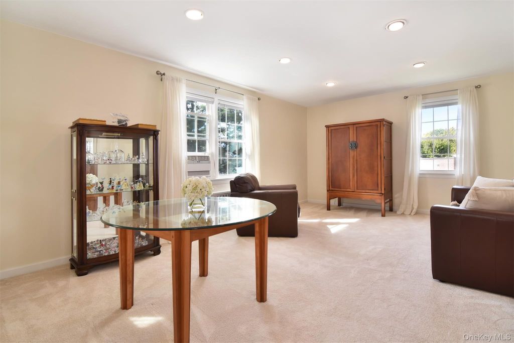 741 N Broadway 3D, Hastings-on-hudson, NY 10706 — photo 2