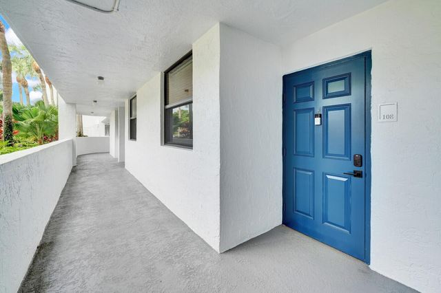 1850 Homewood Boulevard 108, Delray Beach, FL 33445