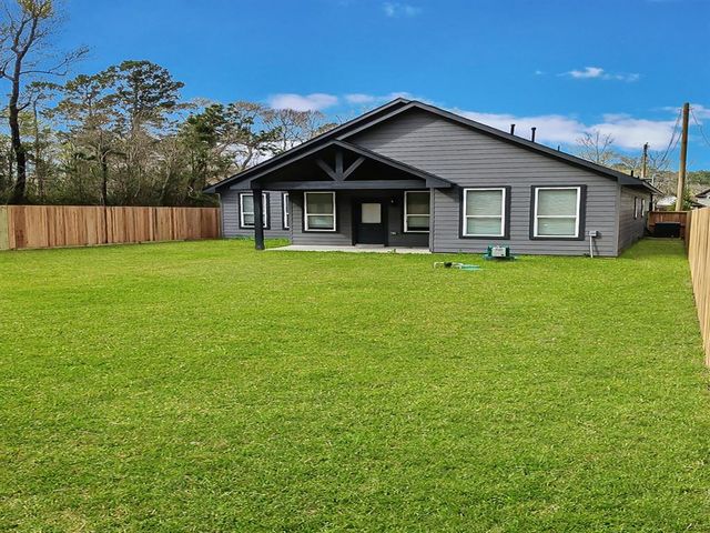15372 Coaltown, Willis, TX 77378