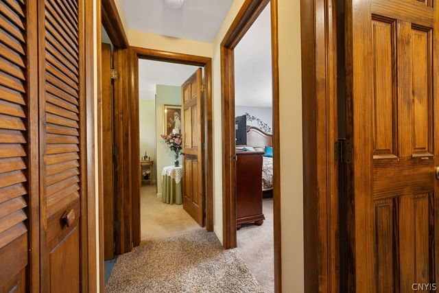 5538 Piazza Lane, Clay, NY 13041