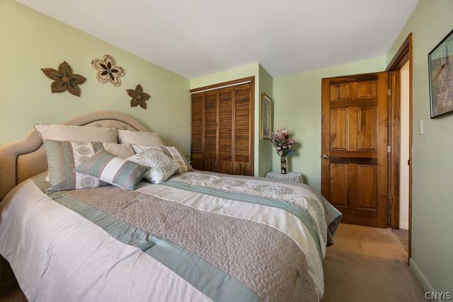 5538 Piazza Lane, Clay, NY 13041