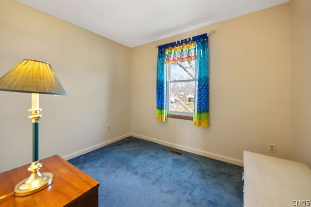 5538 Piazza Lane, Clay, NY 13041