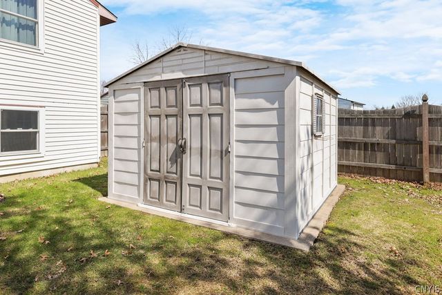 5538 Piazza Lane, Clay, NY 13041