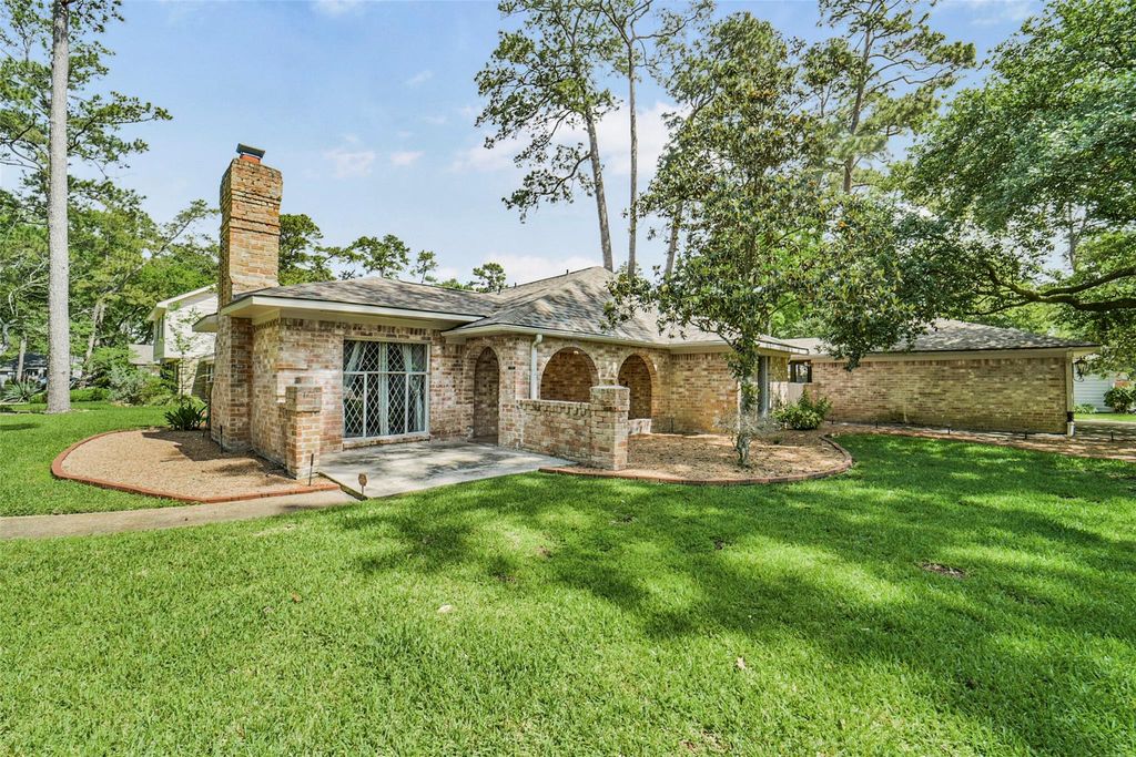 25302 Fairbrook Lane, Spring, TX 77373