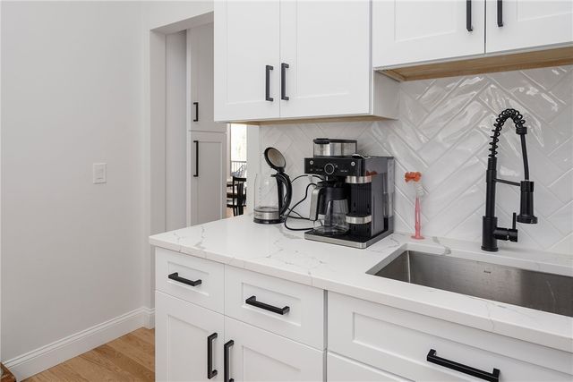 450 Carrs Pond Road, East Greenwich, RI 02818