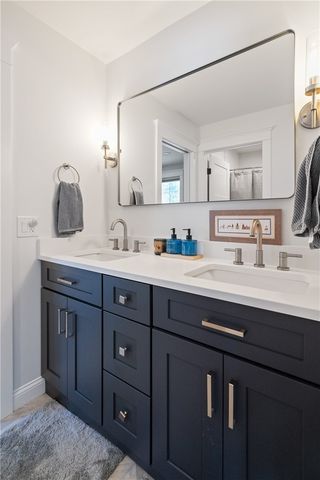 450 Carrs Pond Road, East Greenwich, RI 02818