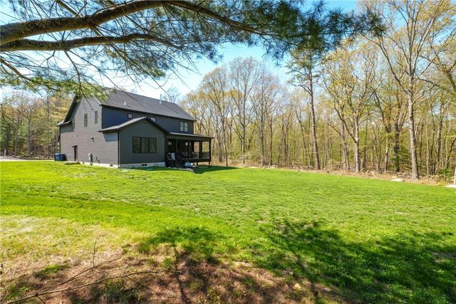 450 Carrs Pond Road, East Greenwich, RI 02818