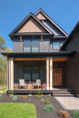 450 Carrs Pond Road, East Greenwich, RI 02818