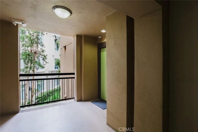 24505 Town Center Drive 7205, Valencia, CA 91355