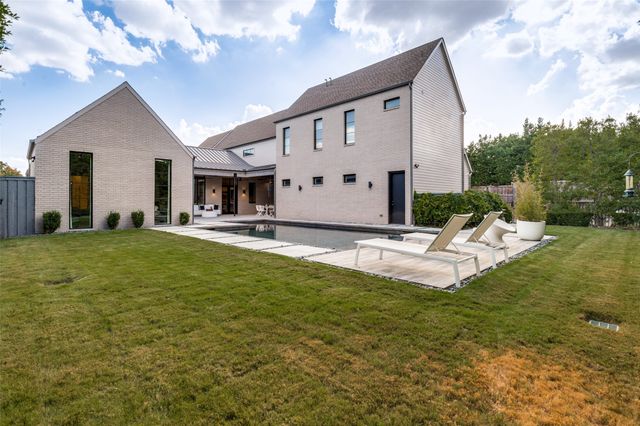 4447 Alta Vista Lane, Dallas, TX 75229
