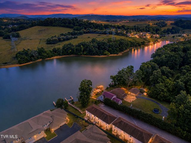 563 Boring Chapel Road 2, Johnson City, TN 37615