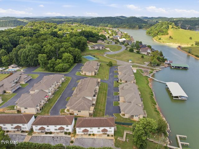 563 Boring Chapel Road 2, Johnson City, TN 37615