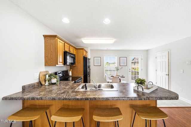 563 Boring Chapel Road 2, Johnson City, TN 37615