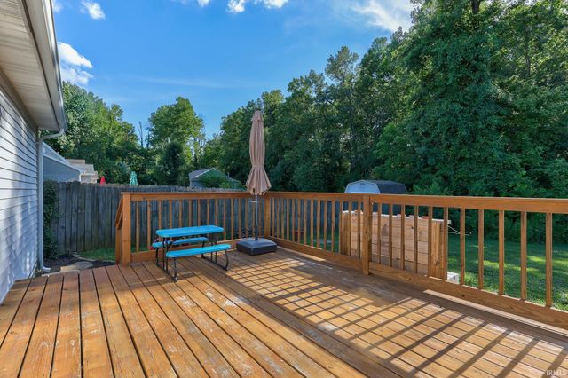 5500 N New York Avenue, Evansville, IN 47711