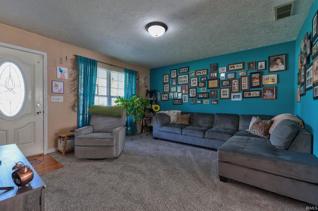 5500 N New York Avenue, Evansville, IN 47711