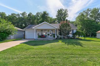 5500 N New York Avenue, Evansville, IN 47711