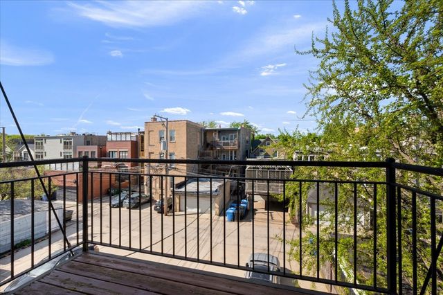 1426 W Irving Park Road 3, Chicago, IL 60613
