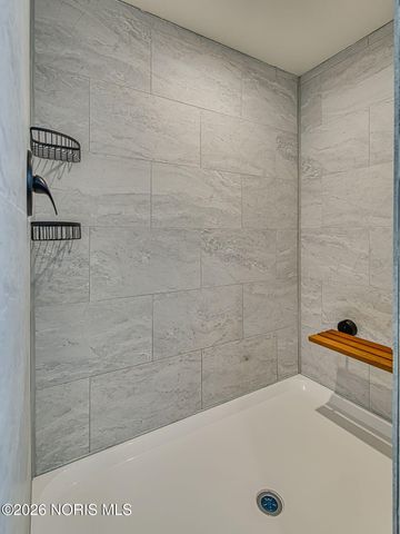 27484 Oregon Road, 164, Perrysburg, OH 43551