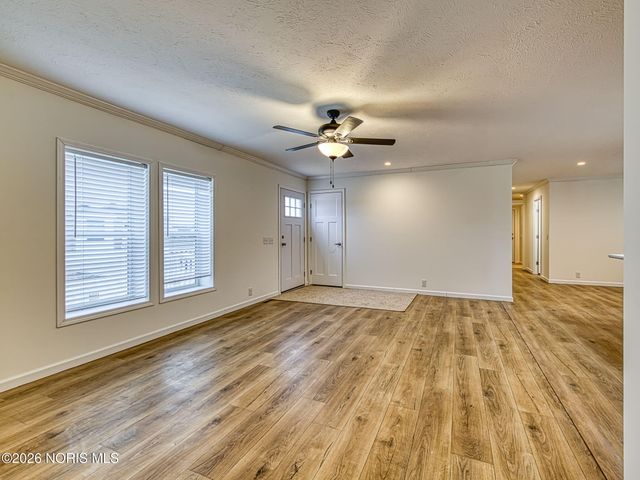 27484 Oregon Road, 164, Perrysburg, OH 43551