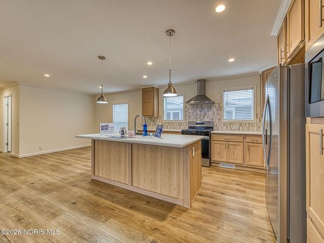 27484 Oregon Road, 164, Perrysburg, OH 43551