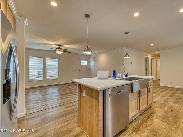 27484 Oregon Road, 164, Perrysburg, OH 43551