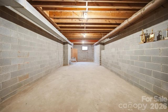 32 Falls Avenue, Granite Falls, NC 28630