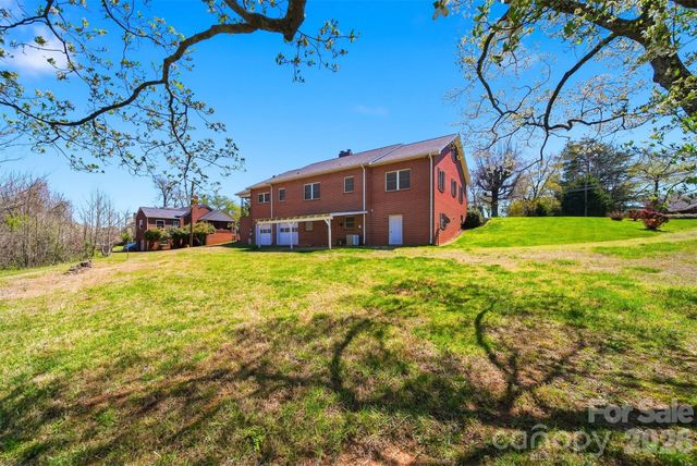 32 Falls Avenue, Granite Falls, NC 28630