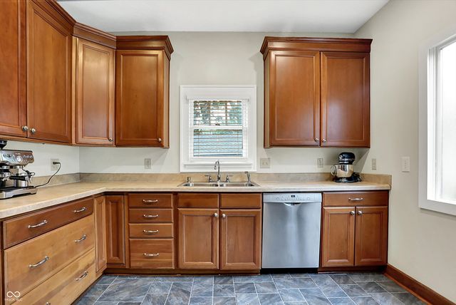 206 E 51st Street, Indianapolis, IN 46205