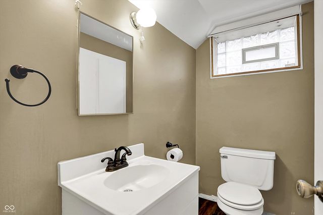 206 E 51st Street, Indianapolis, IN 46205