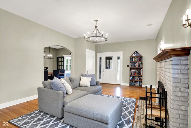 206 E 51st Street, Indianapolis, IN 46205