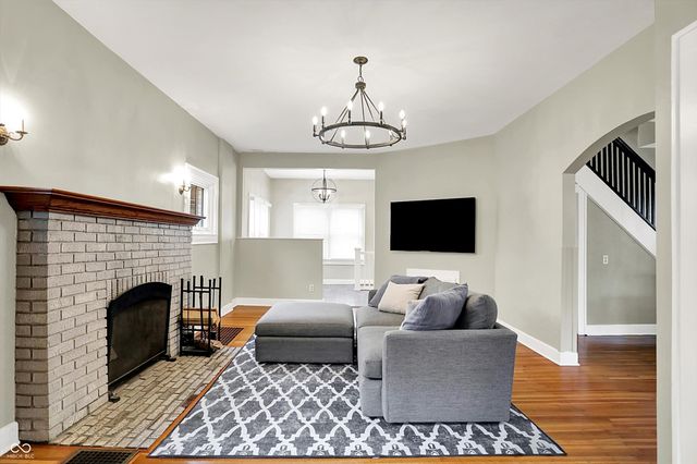 206 E 51st Street, Indianapolis, IN 46205