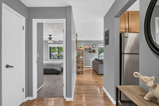 3844 Nicollet Avenue 305, Minneapolis, MN 55409