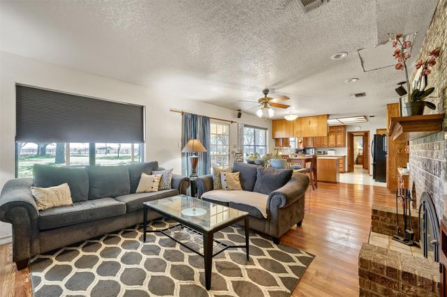 10026 Fm 1660, Hutto, TX 78634