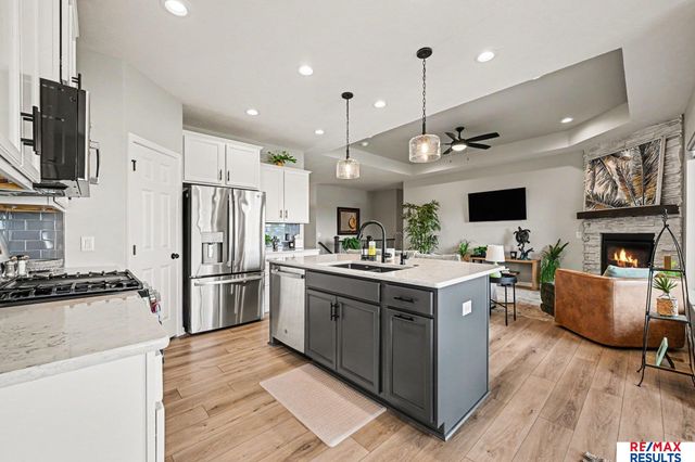 10415 S 209 Street, Gretna, NE 68028