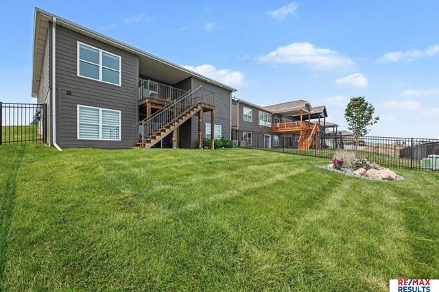 10415 S 209 Street, Gretna, NE 68028